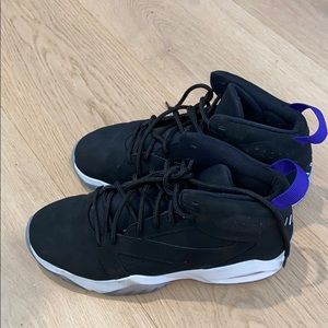 Black Jordan Basketball shoes